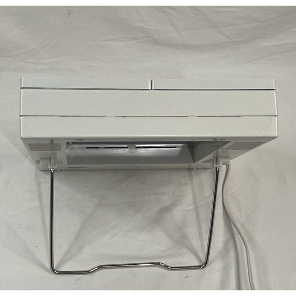 Vintage Sharper Image Magnifying Mirror Lighted Bifold Portable Makeup Tool Work - Picture 12 of 13